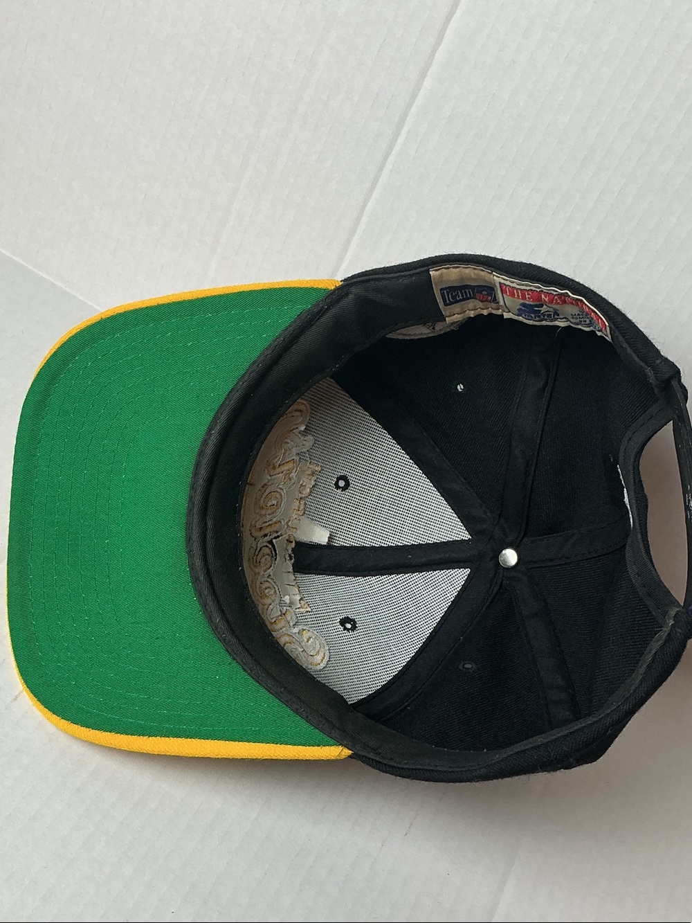 STARTER Pittsburgh Steelers Black and Yellow Script Snapback Hat - Picture 4 of 5
